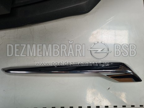 Crom grila radiator dreapta Opel Insignia B 13491191 NOUA 18135